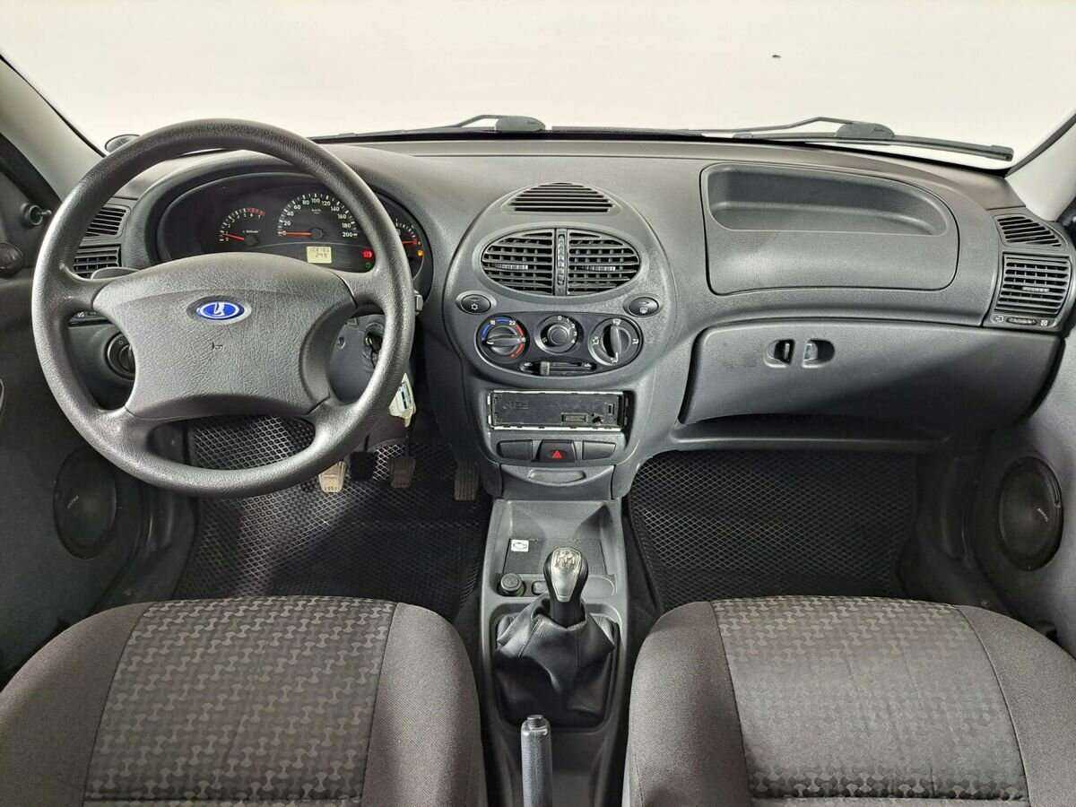 Lada (ВАЗ) Kalina с пробегом — 2013 год. Фото: #11