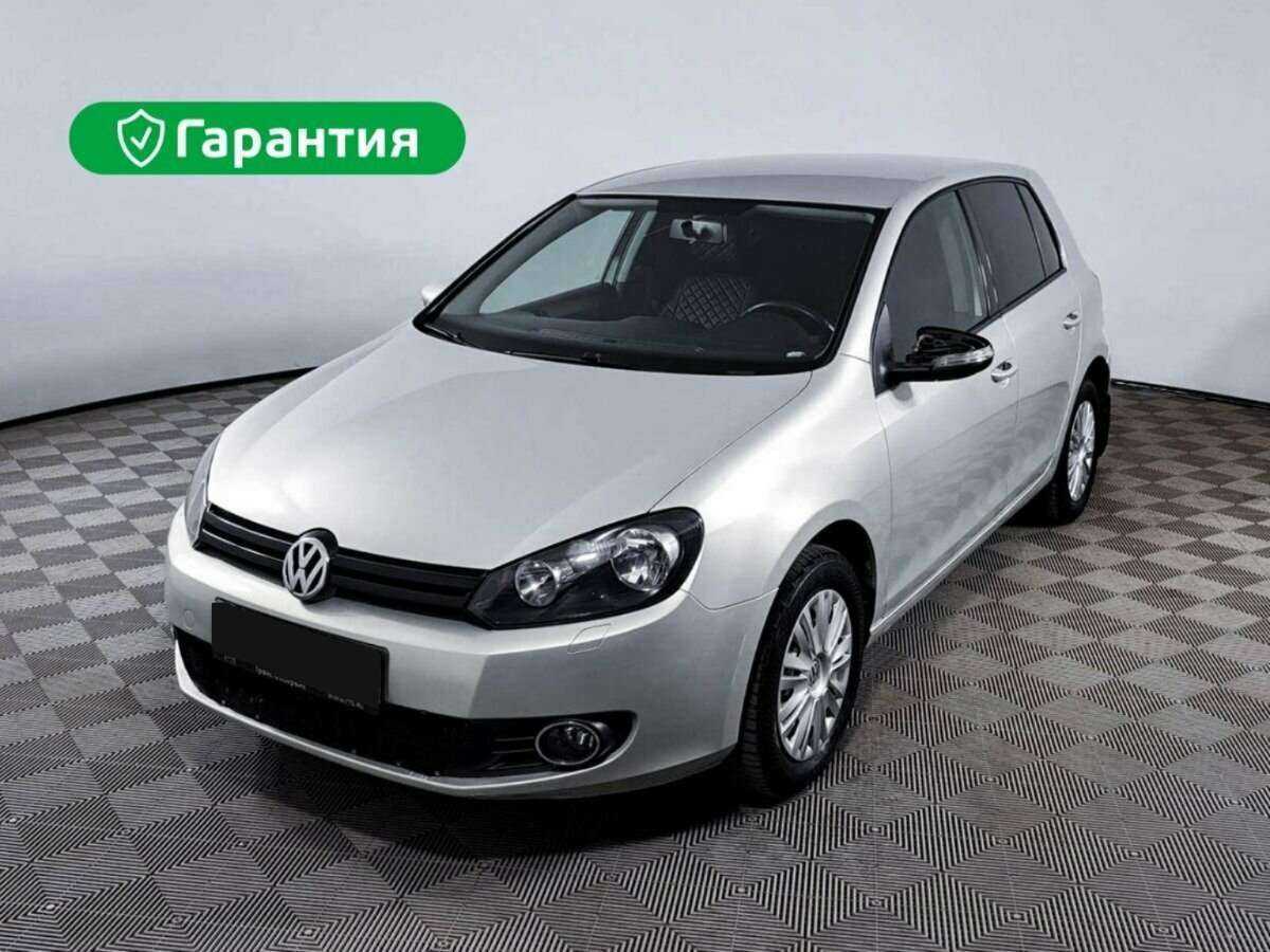 Volkswagen Golf с пробегом — 2010 год. Фото: #18