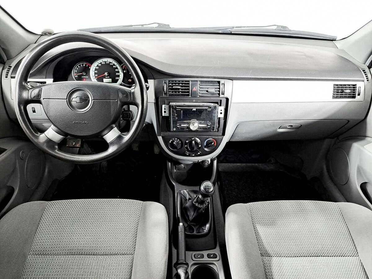 Chevrolet Lacetti с пробегом — 2011 год. Фото: #11