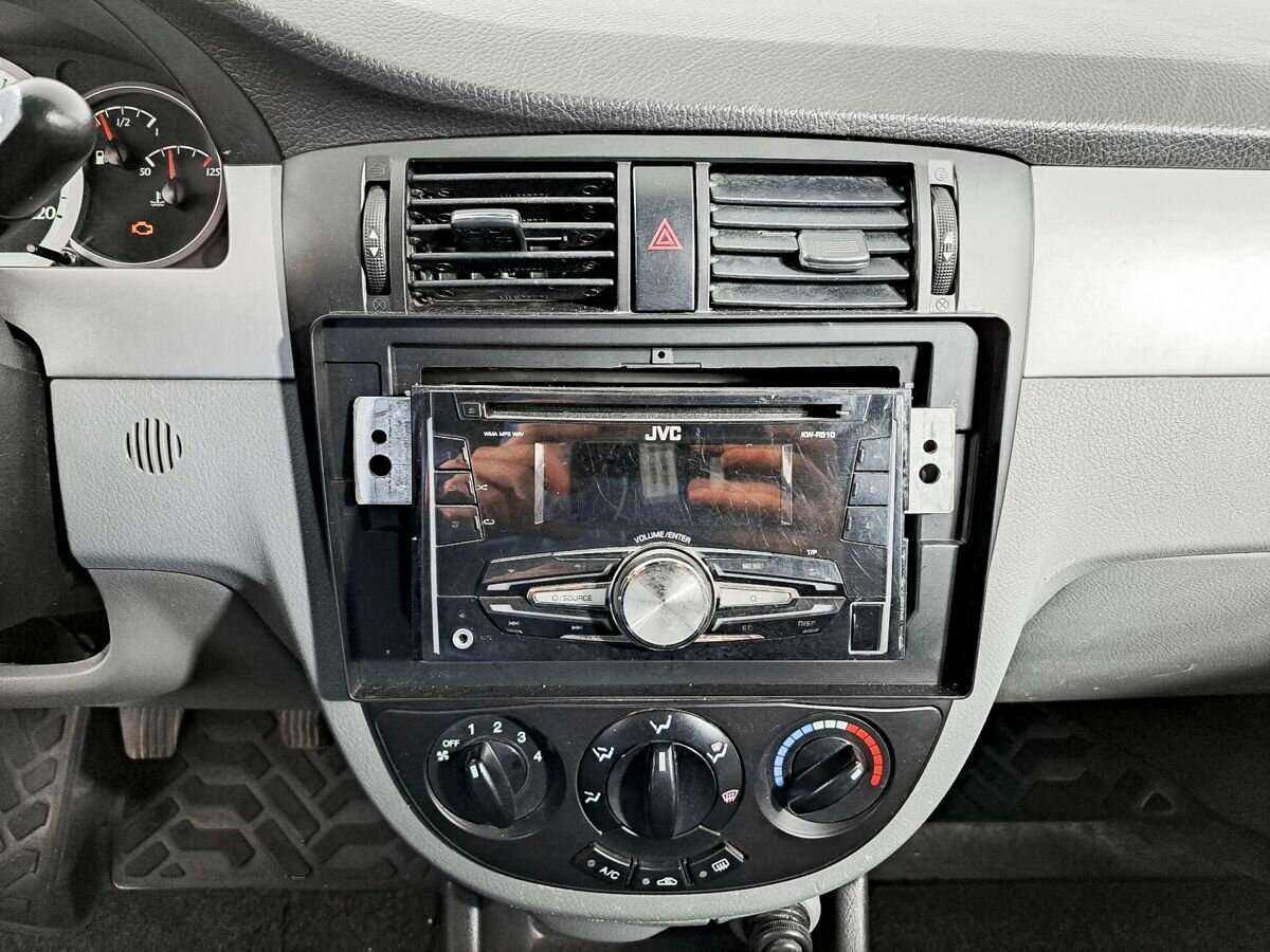 Chevrolet Lacetti с пробегом — 2011 год. Фото: #12