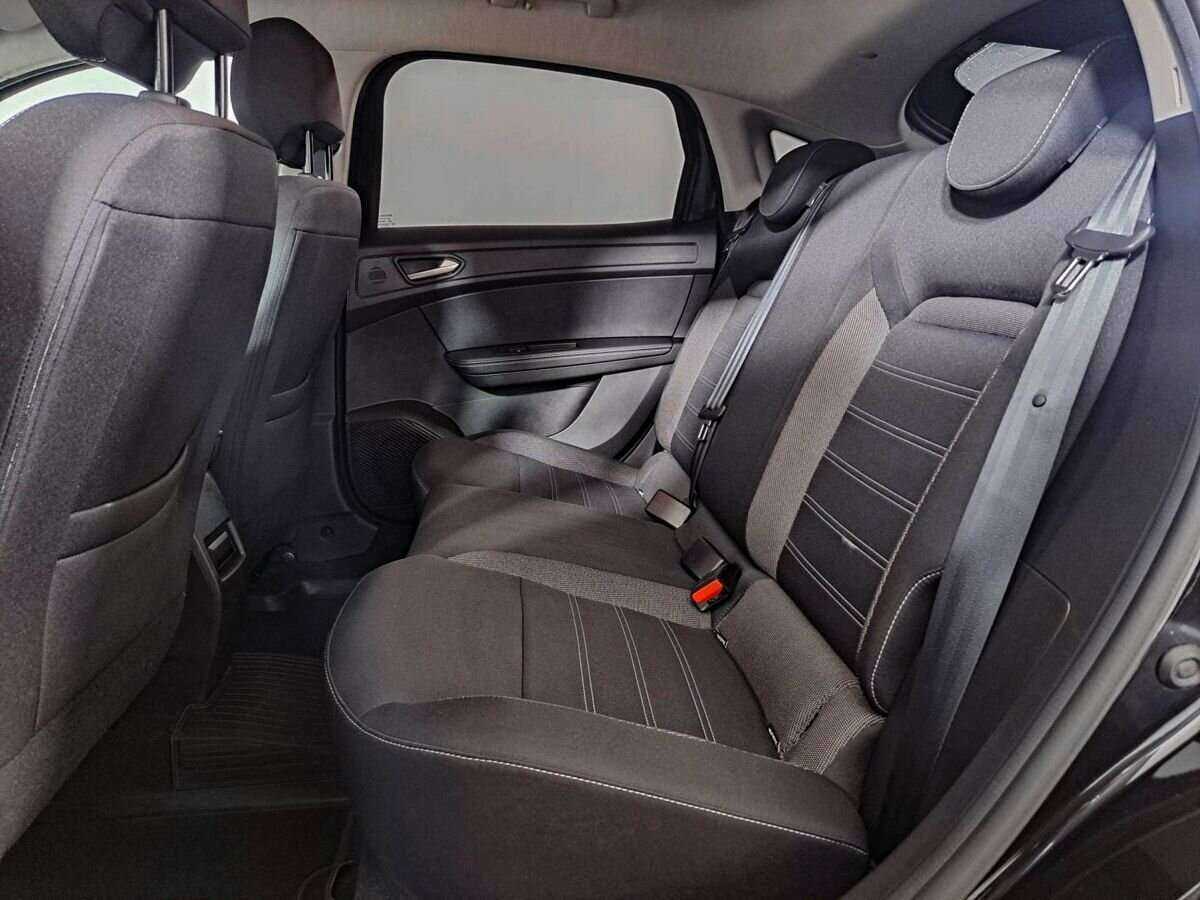 Renault Arkana с пробегом — 2021 год. Фото: #9