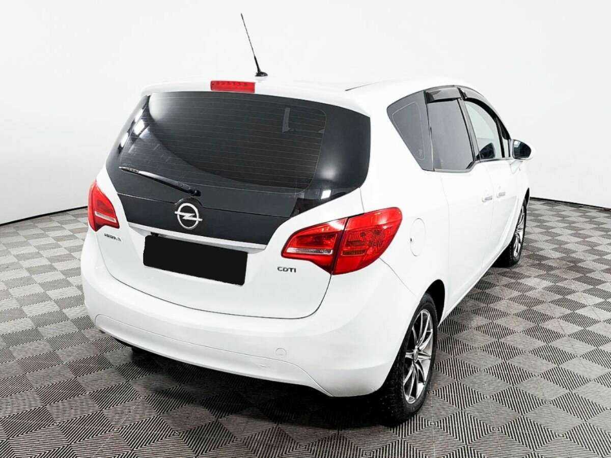Opel Meriva с пробегом — 2011 год. Фото: #4