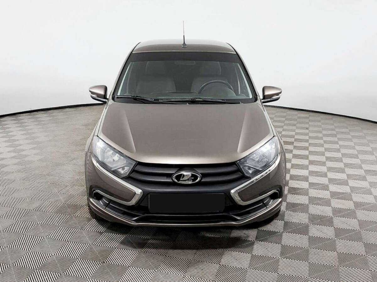 Lada (ВАЗ) Granta с пробегом — 2019 год. Фото: #1