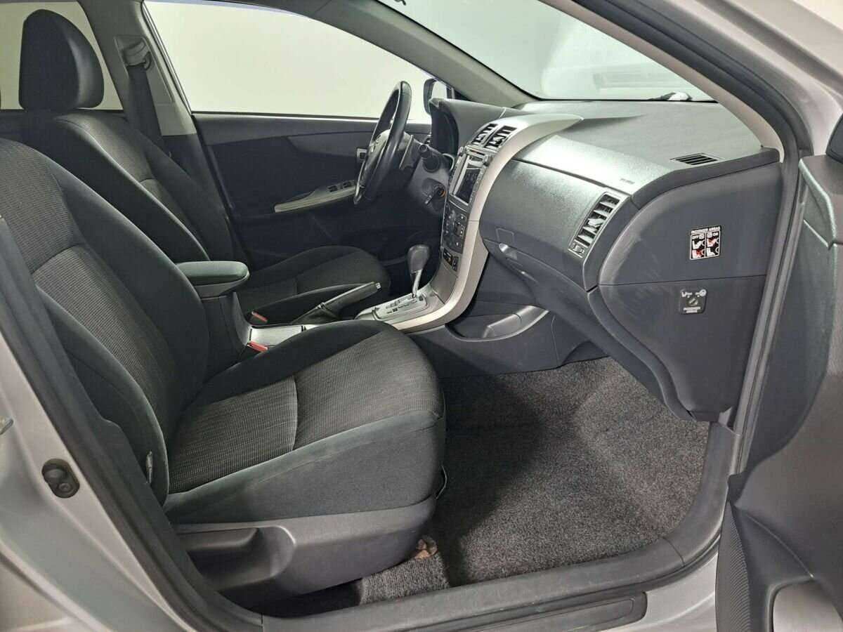 Toyota Corolla с пробегом — 2008 год. Фото: #8