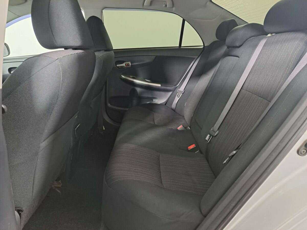 Toyota Corolla с пробегом — 2008 год. Фото: #9