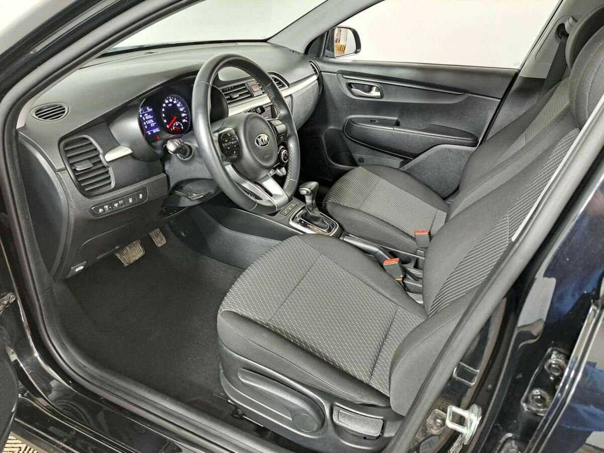 Kia Rio с пробегом — 2019 год. Фото: #13