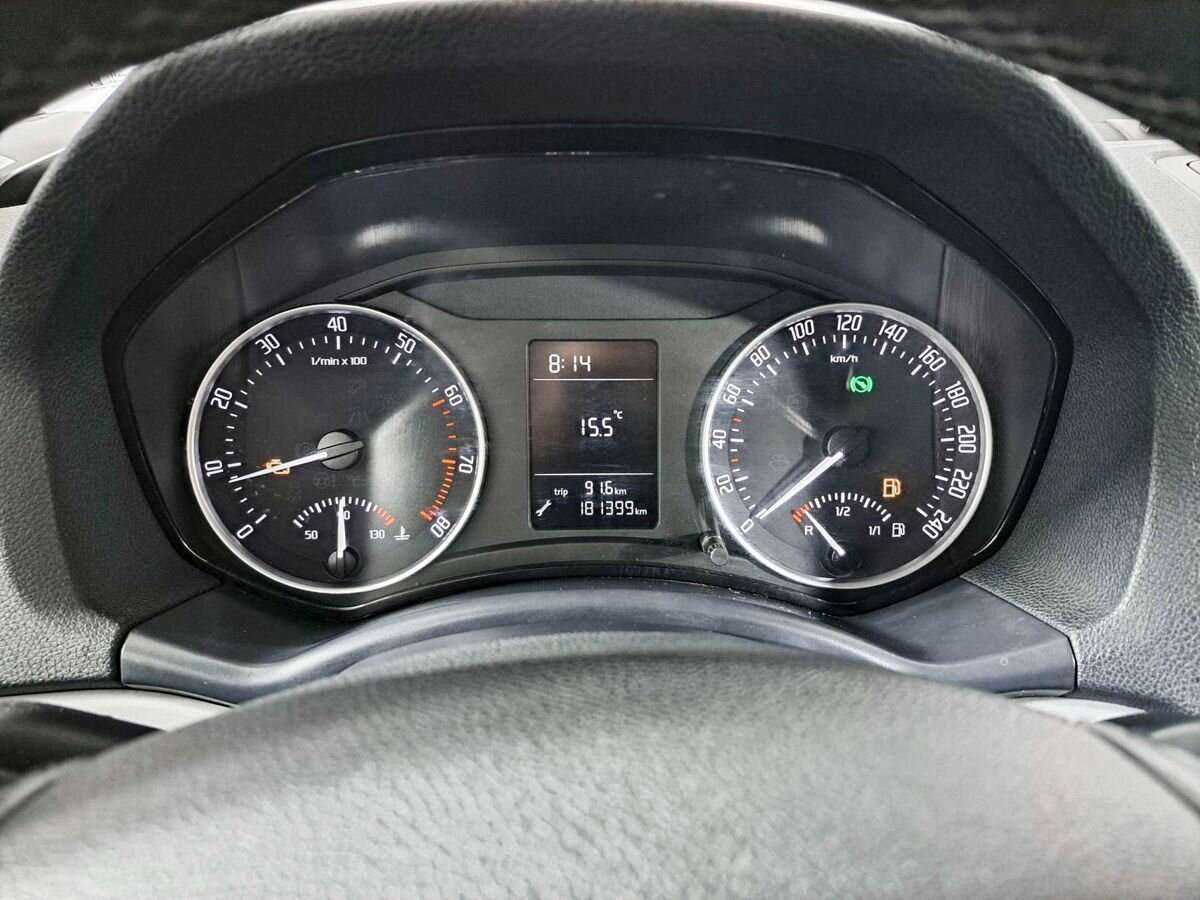 Skoda Octavia с пробегом — 2012 год. Фото: #9