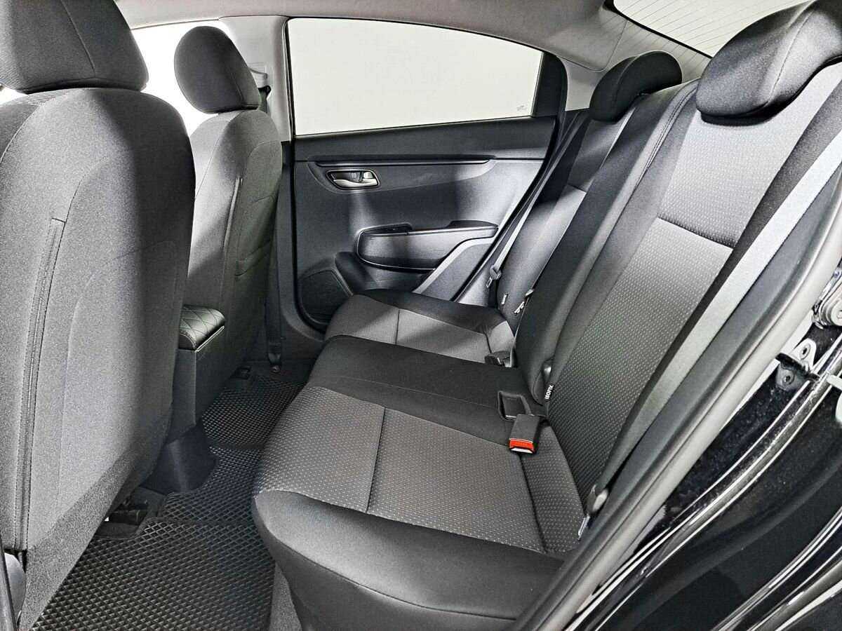 Kia Rio с пробегом — 2020 год. Фото: #9