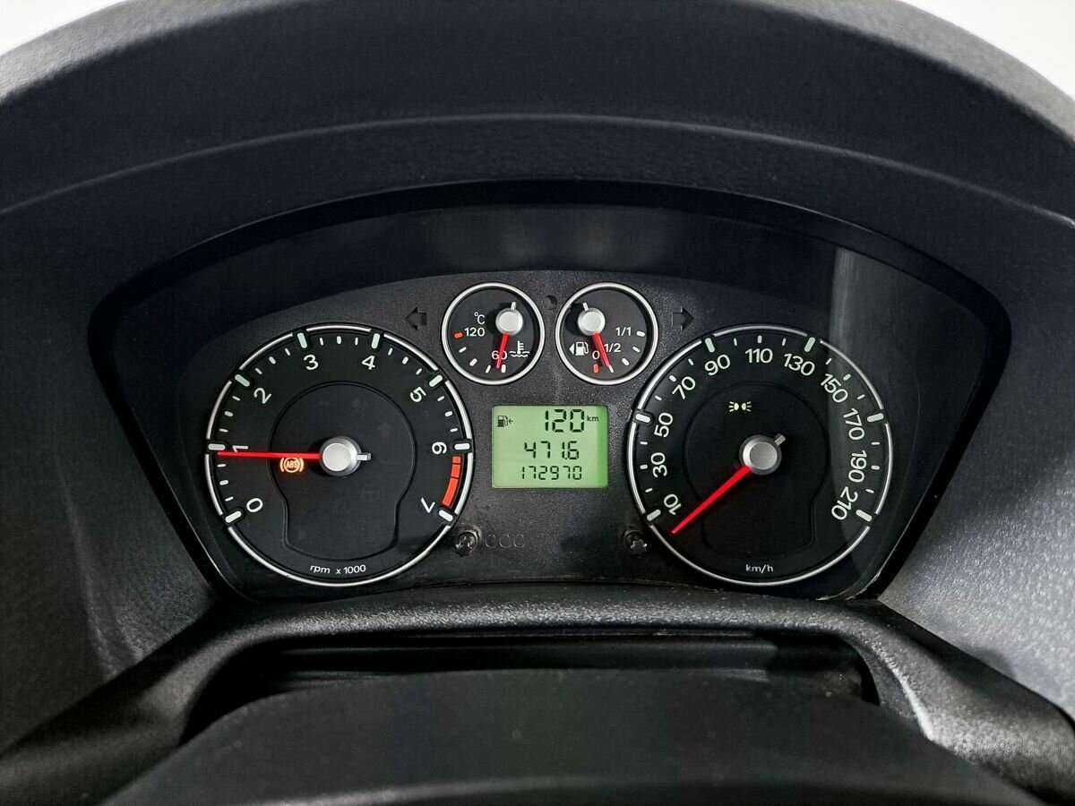 Ford Fusion с пробегом — 2007 год. Фото: #12