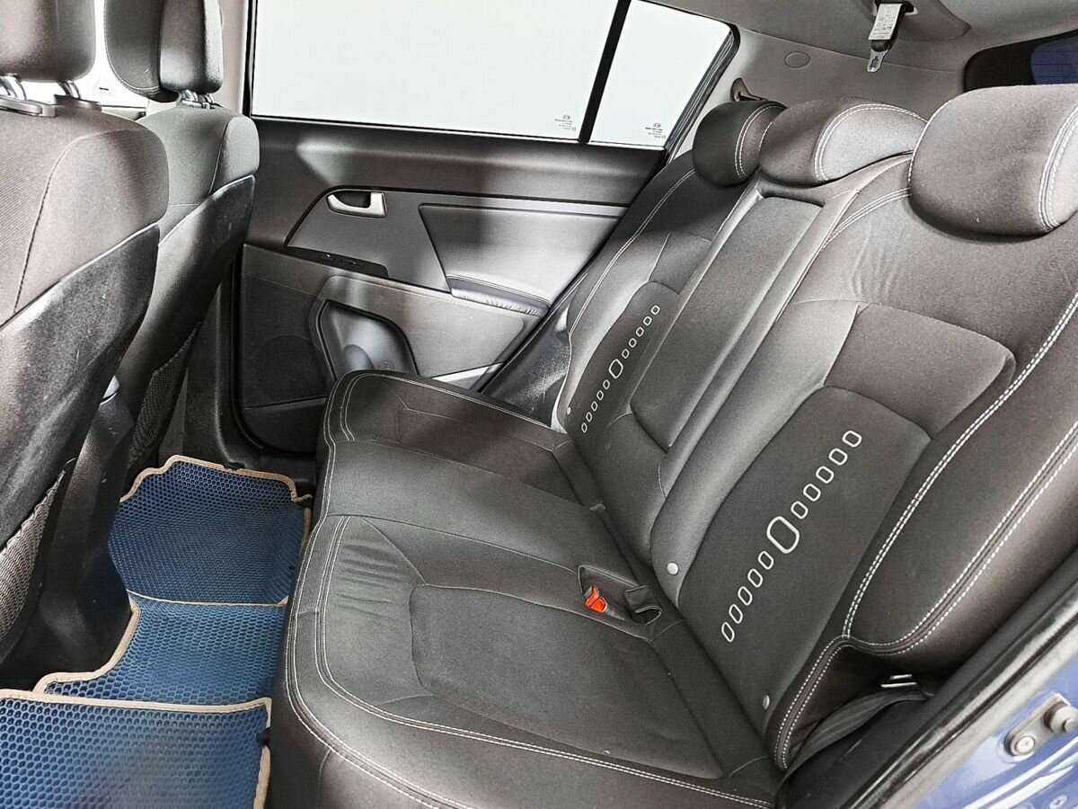 Kia Sportage с пробегом — 2011 год. Фото: #7