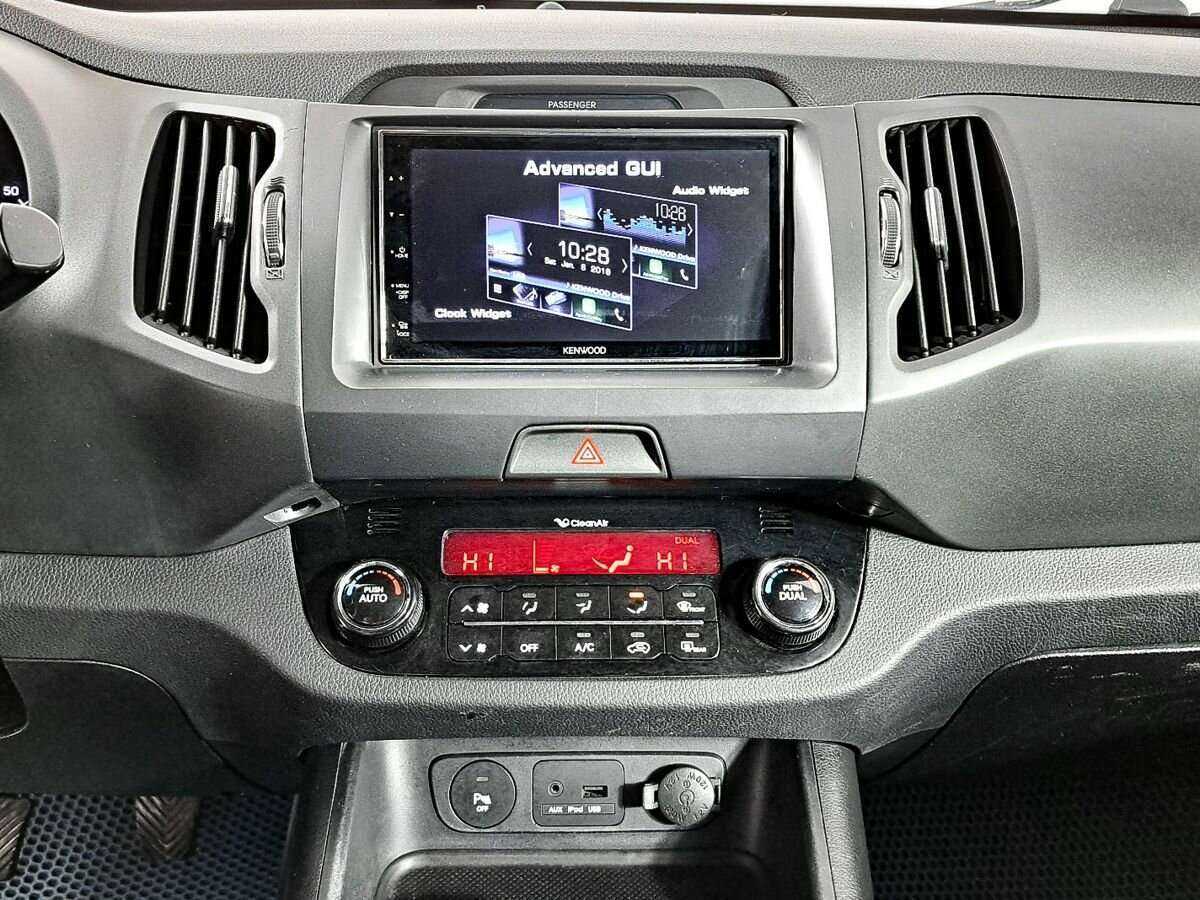 Kia Sportage с пробегом — 2011 год. Фото: #10