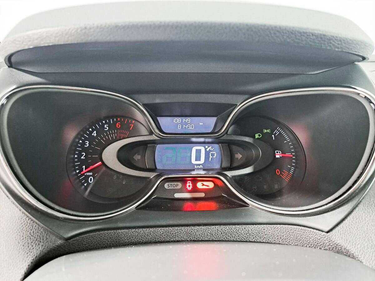 Renault Kaptur с пробегом — 2018 год. Фото: #8