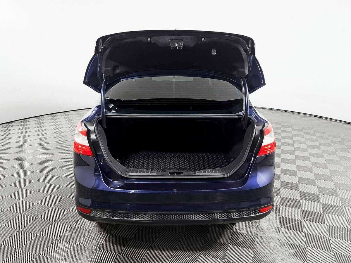 Ford Focus с пробегом — 2013 год. Фото: #9