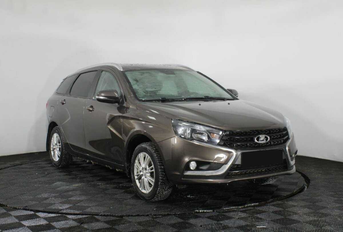 Lada (ВАЗ) Vesta с пробегом — 2020 год. Фото: #2