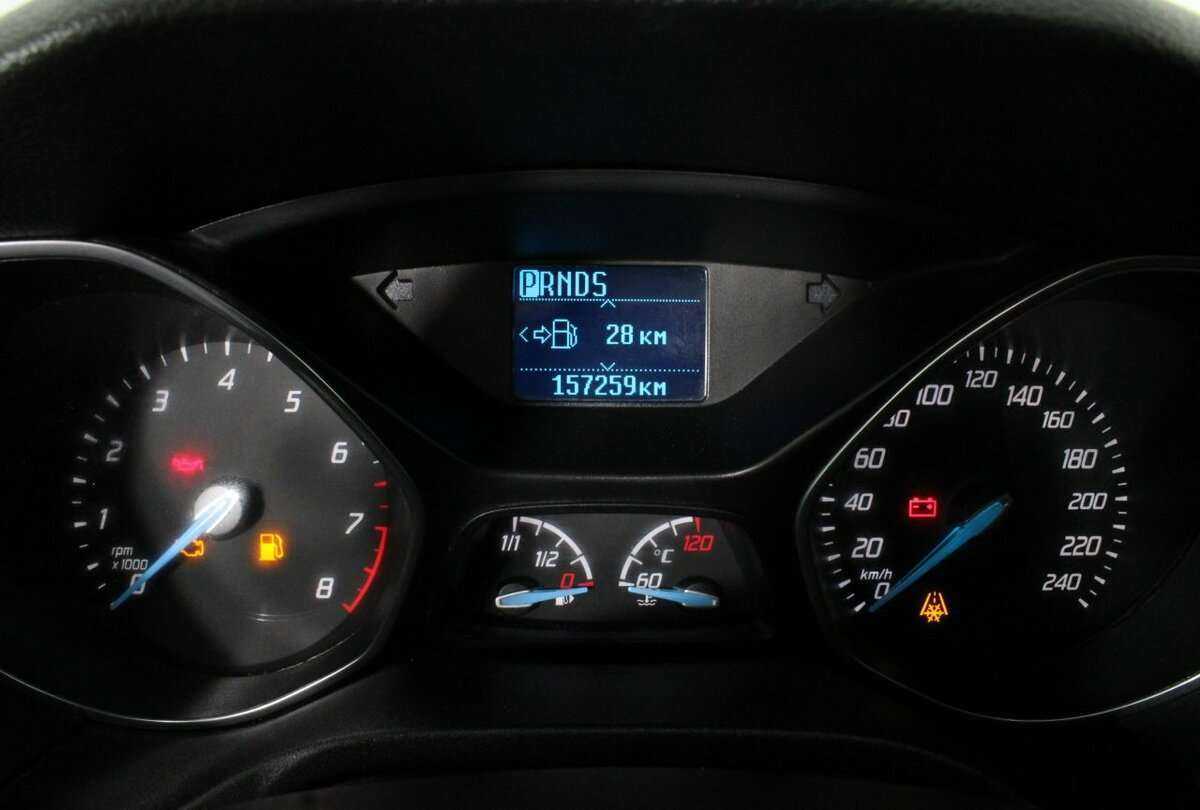 Ford Focus с пробегом — 2014 год. Фото: #9