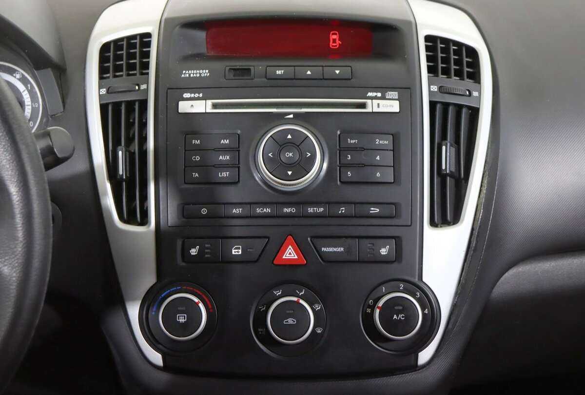 Kia Ceed с пробегом — 2011 год. Фото: #11