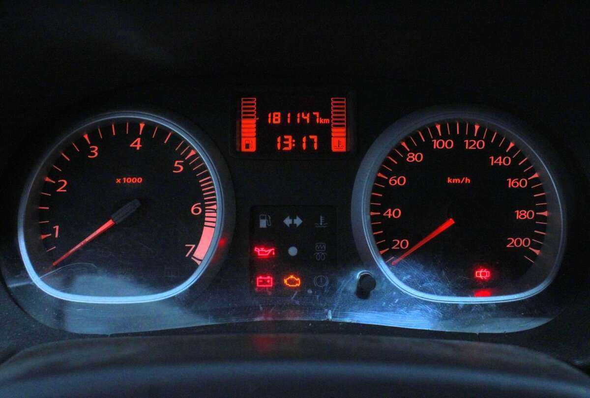 Renault Duster с пробегом — 2013 год. Фото: #7