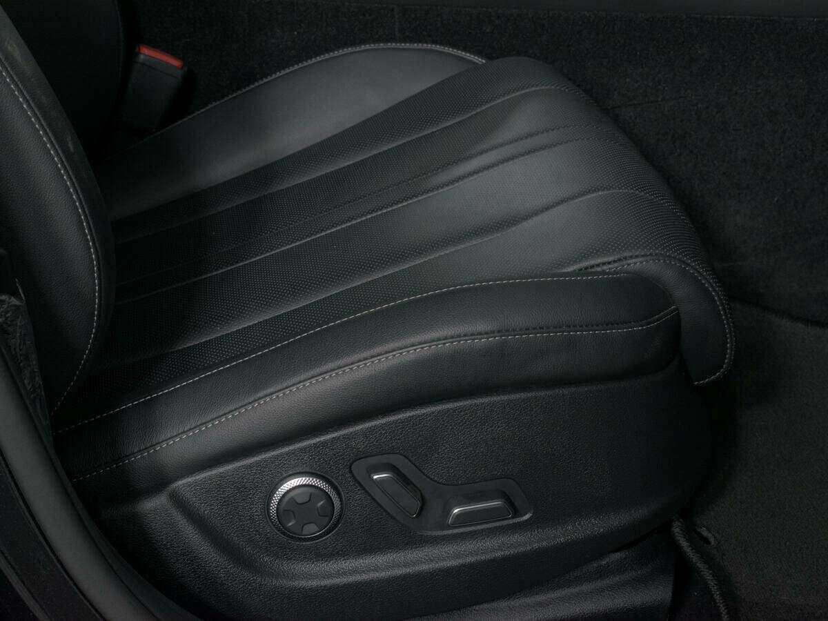 Genesis G80 с пробегом — 2022 год. Фото: #12