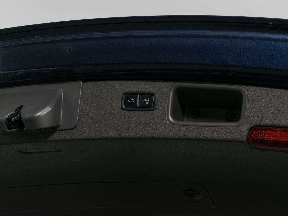 Porsche Macan с пробегом — 2014 год. Фото: #8