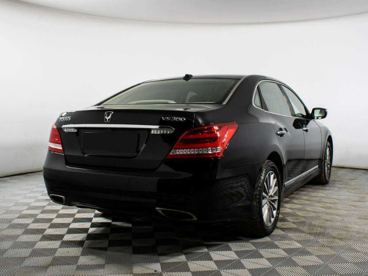 Hyundai Equus с пробегом — 2013 год. Фото: #4