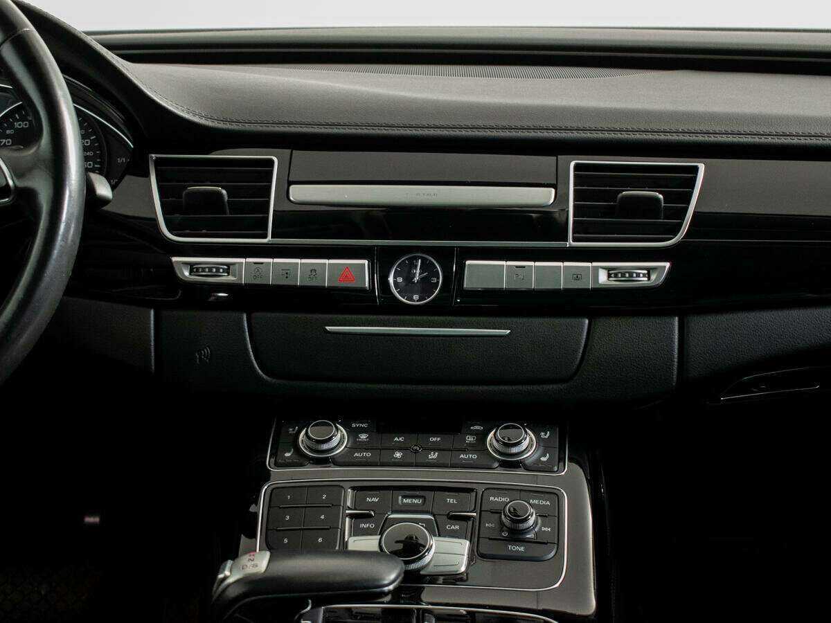 Audi A8 с пробегом — 2016 год. Фото: #8