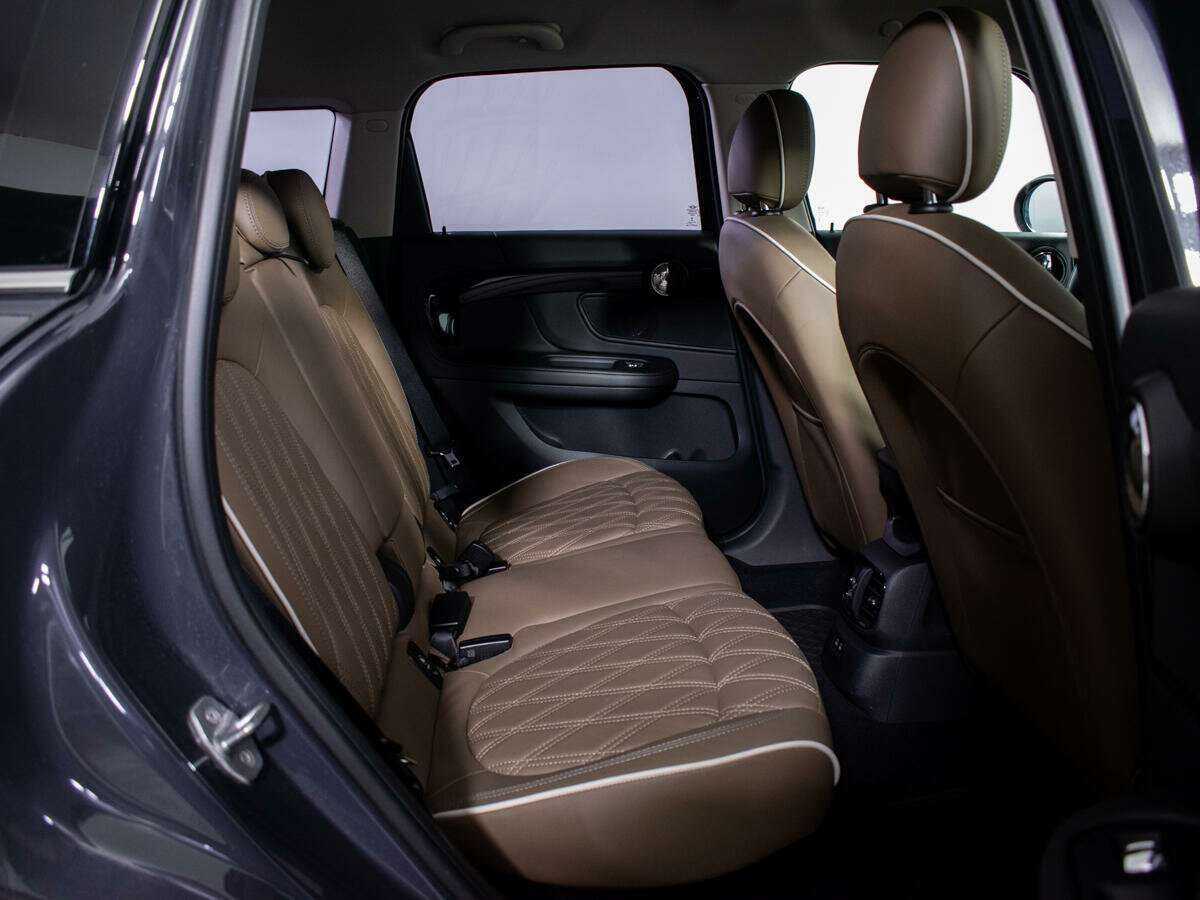 Mini Countryman с пробегом — 2018 год. Фото: #9