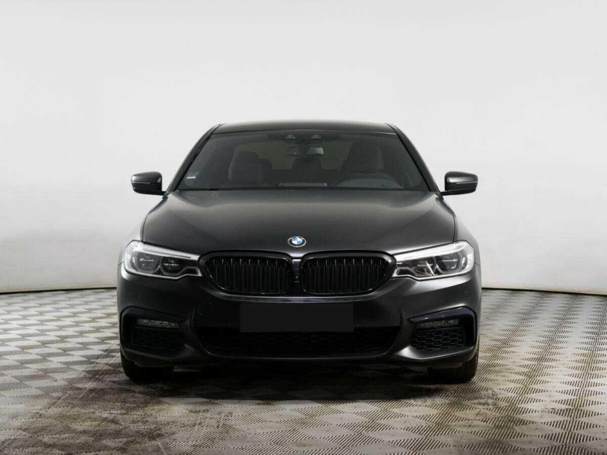 BMW 5 серии с пробегом — 2020 год. Фото: #1
