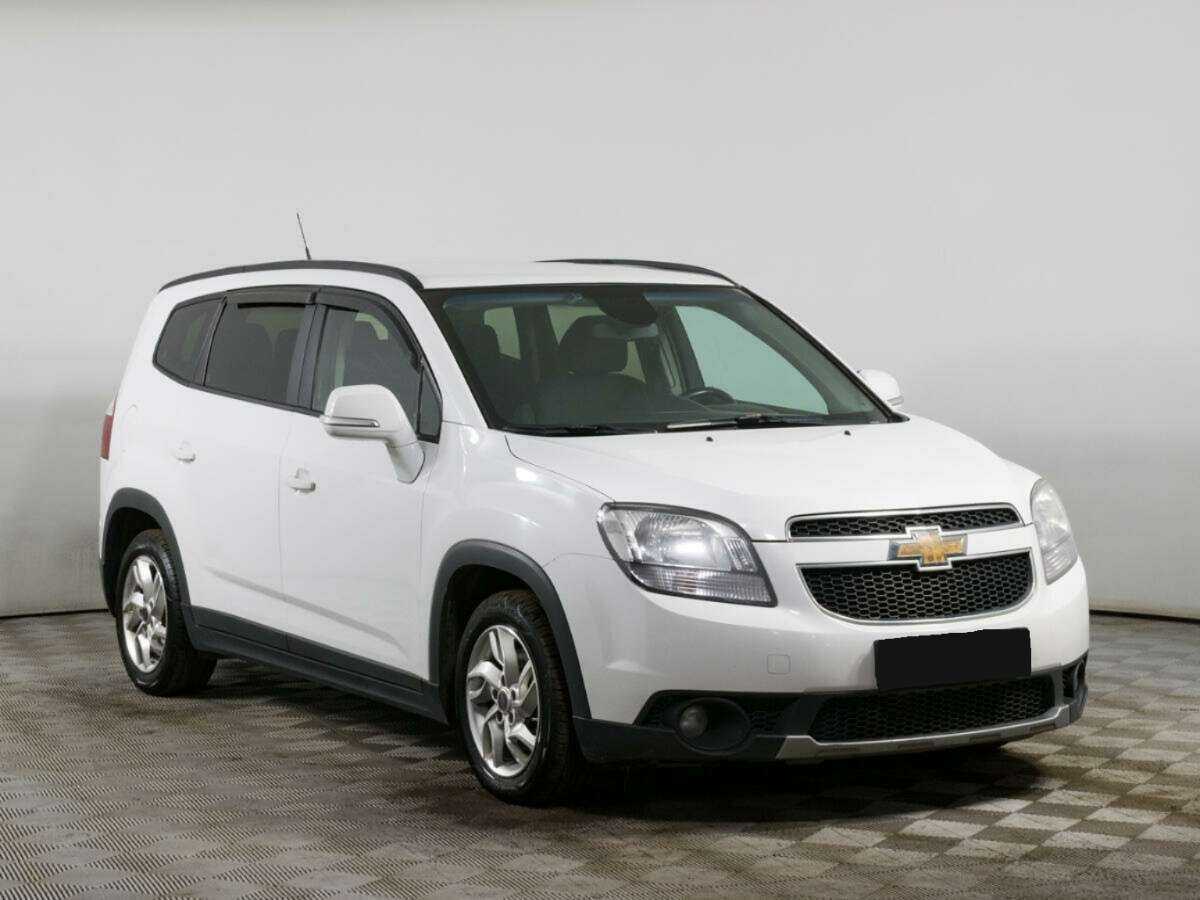 Chevrolet Orlando с пробегом — 2014 год. Фото: #2