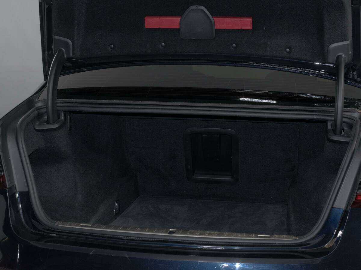 BMW 7 серии с пробегом — 2020 год. Фото: #7