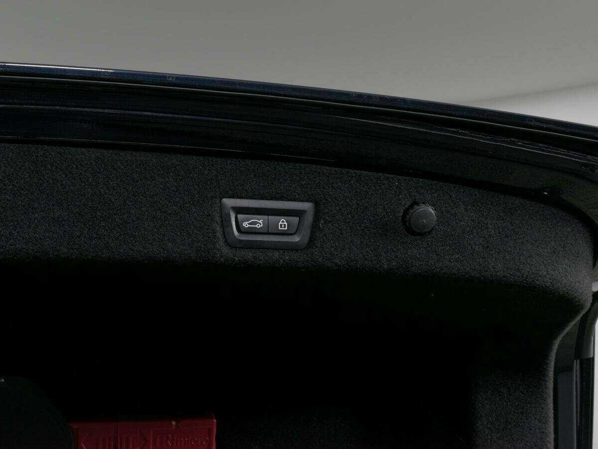 BMW 7 серии с пробегом — 2020 год. Фото: #8