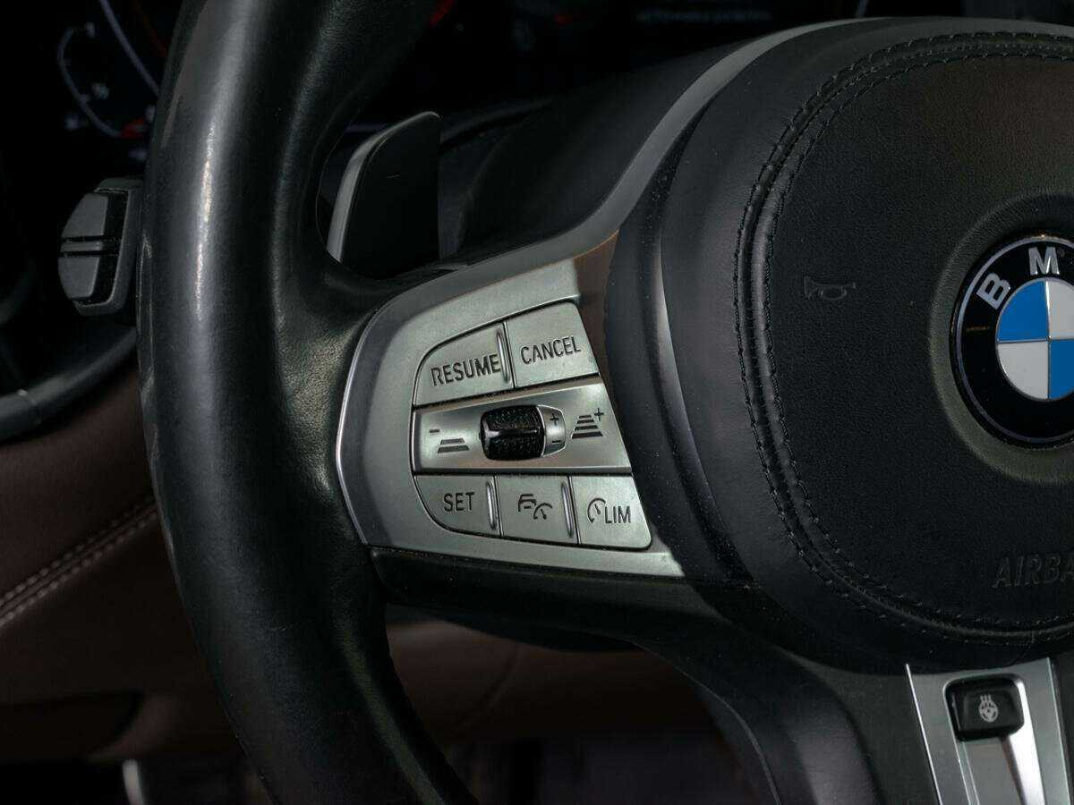 BMW 7 серии с пробегом — 2020 год. Фото: #17