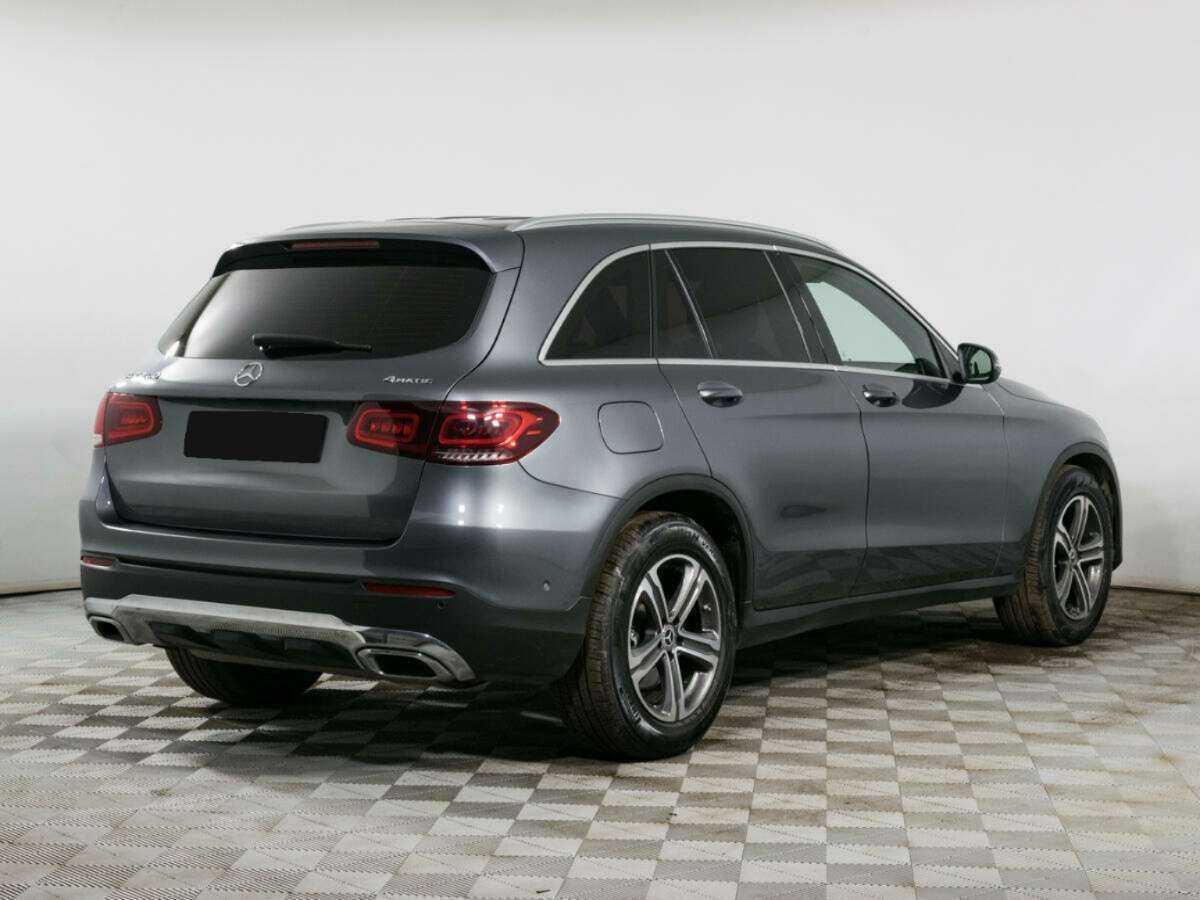 Mercedes-Benz GLC с пробегом — 2021 год. Фото: #3