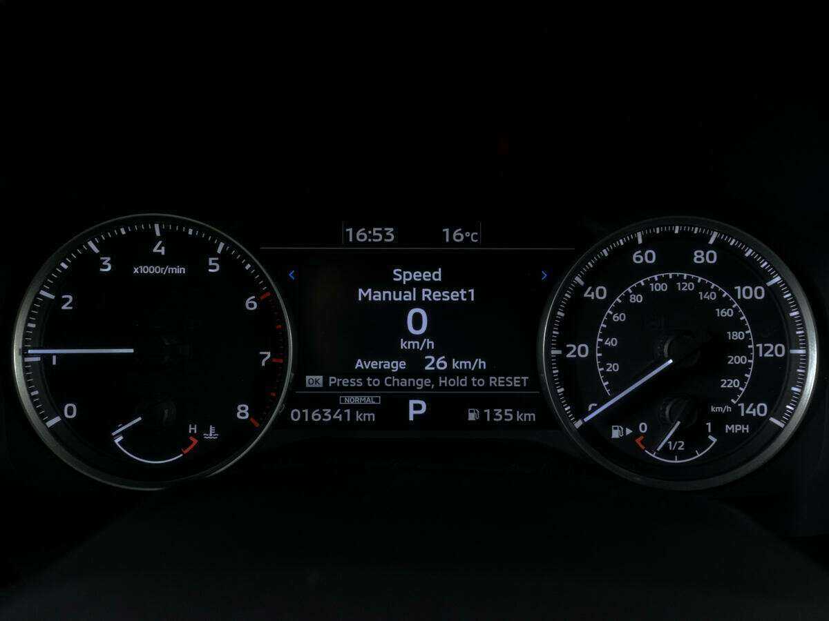 Mitsubishi Outlander с пробегом — 2022 год. Фото: #12