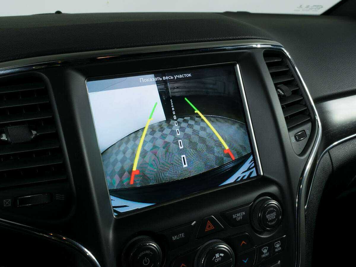 Jeep Grand Cherokee с пробегом — 2017 год. Фото: #19