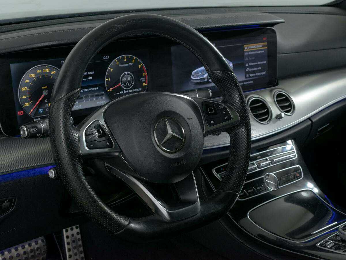 Mercedes-Benz E-Класс с пробегом — 2017 год. Фото: #11