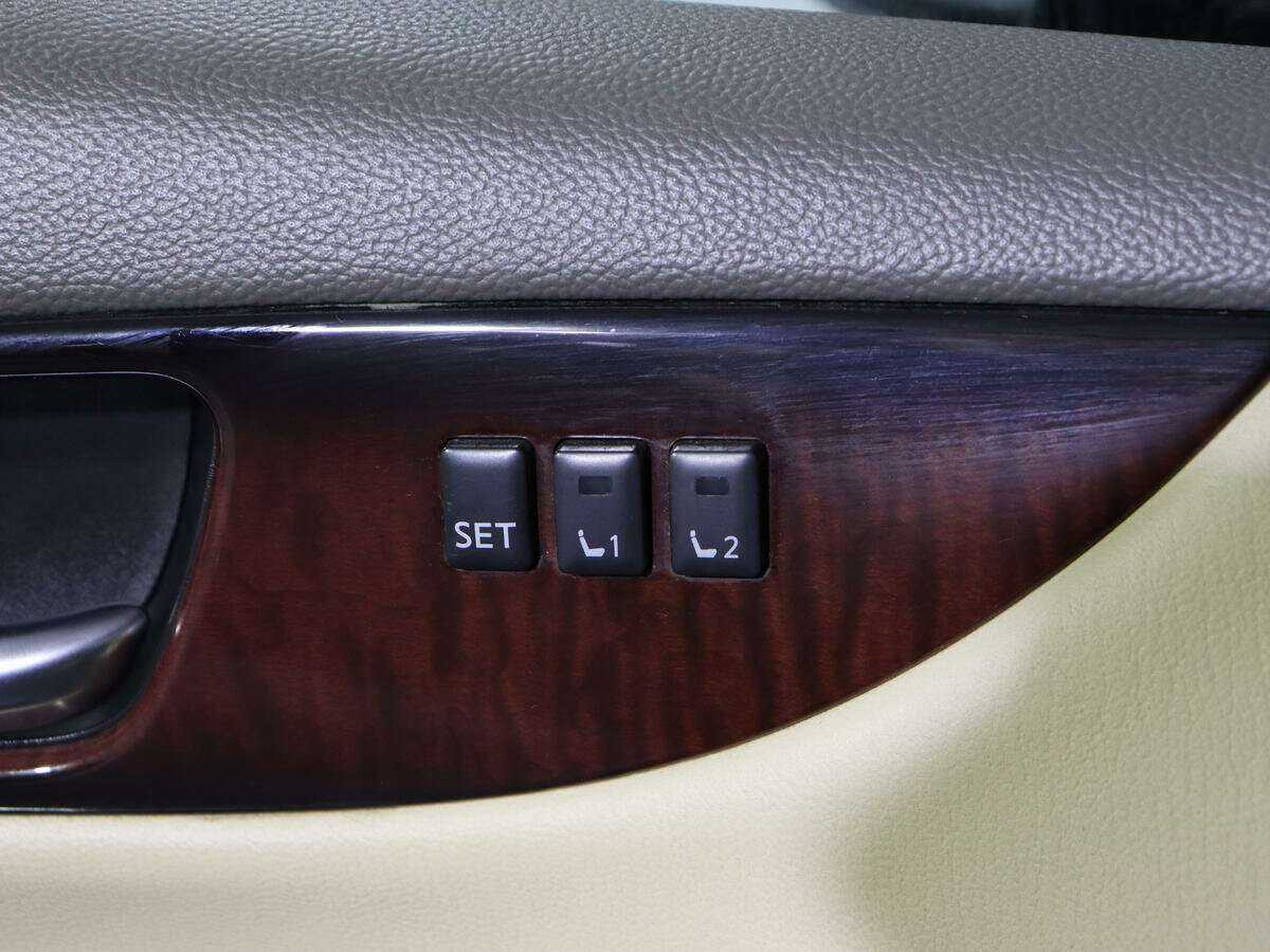 Infiniti EX с пробегом — 2013 год. Фото: #19