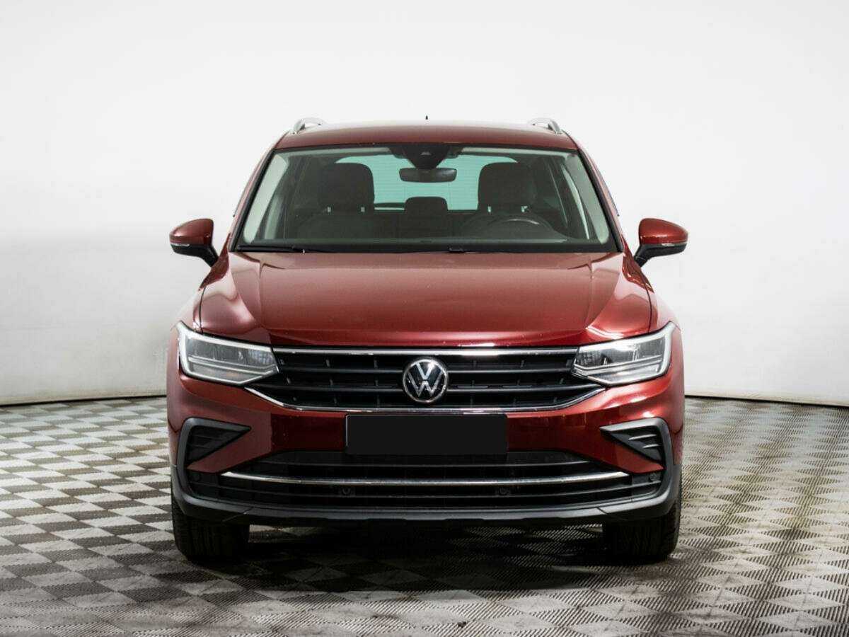 Volkswagen Tiguan с пробегом — 2021 год. Фото: #1