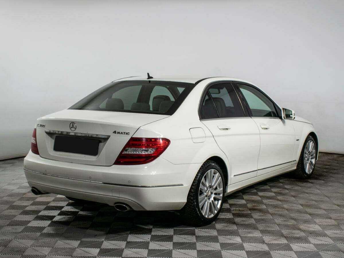 Mercedes-Benz C-Класс с пробегом — 2011 год. Фото: #4