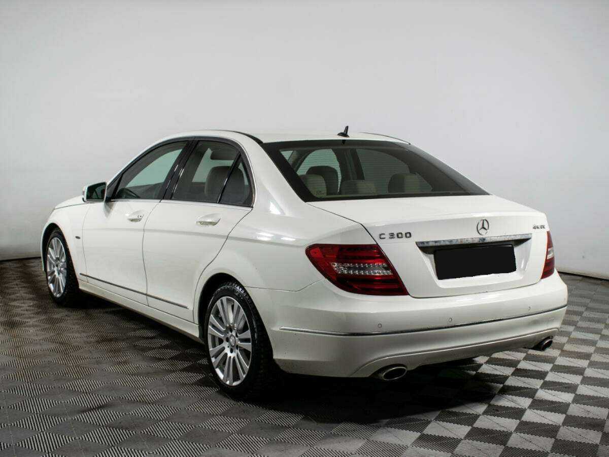 Mercedes-Benz C-Класс с пробегом — 2011 год. Фото: #5