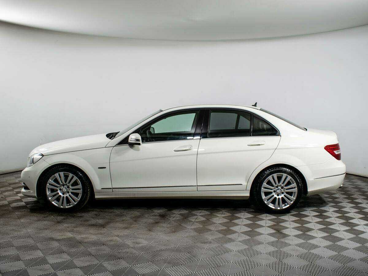 Mercedes-Benz C-Класс с пробегом — 2011 год. Фото: #6