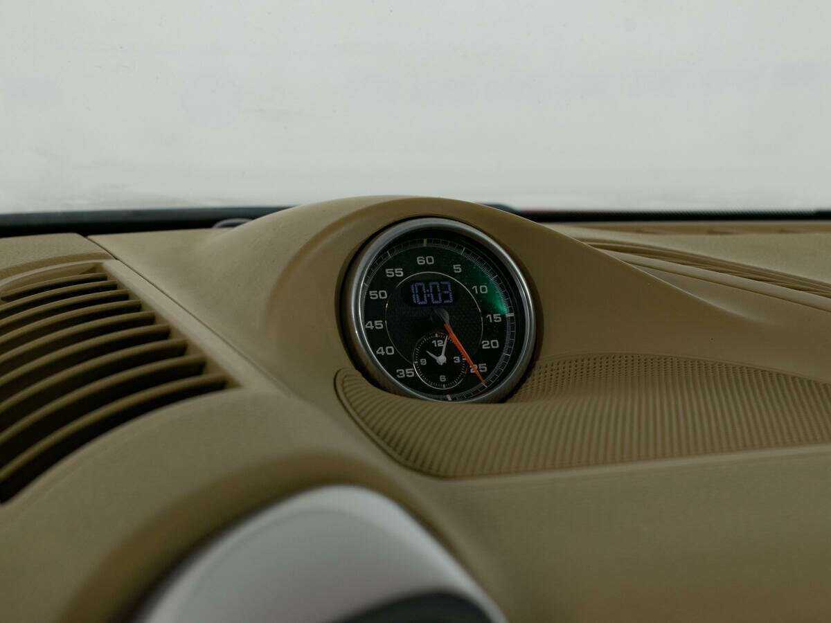 Porsche Cayenne с пробегом — 2012 год. Фото: #18