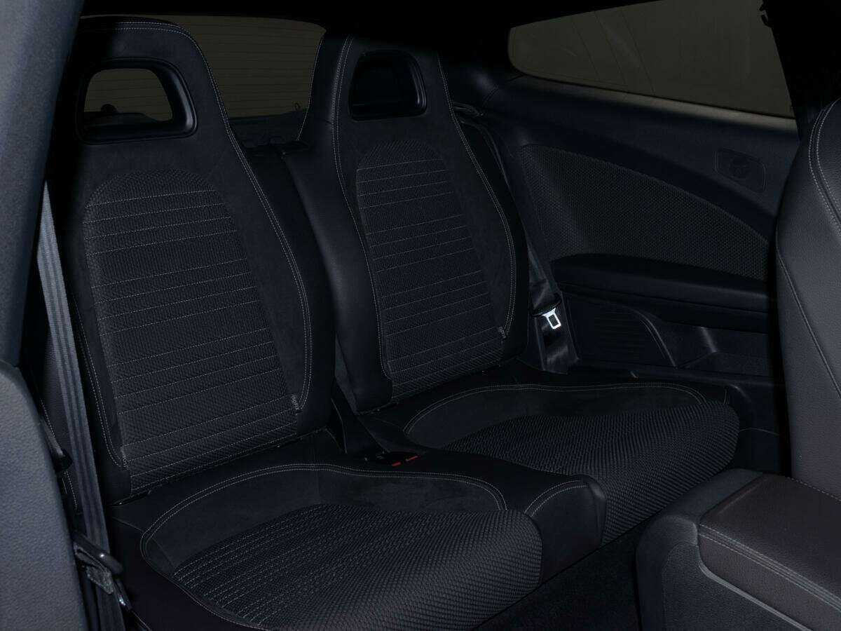 Volkswagen Scirocco с пробегом — 2013 год. Фото: #11