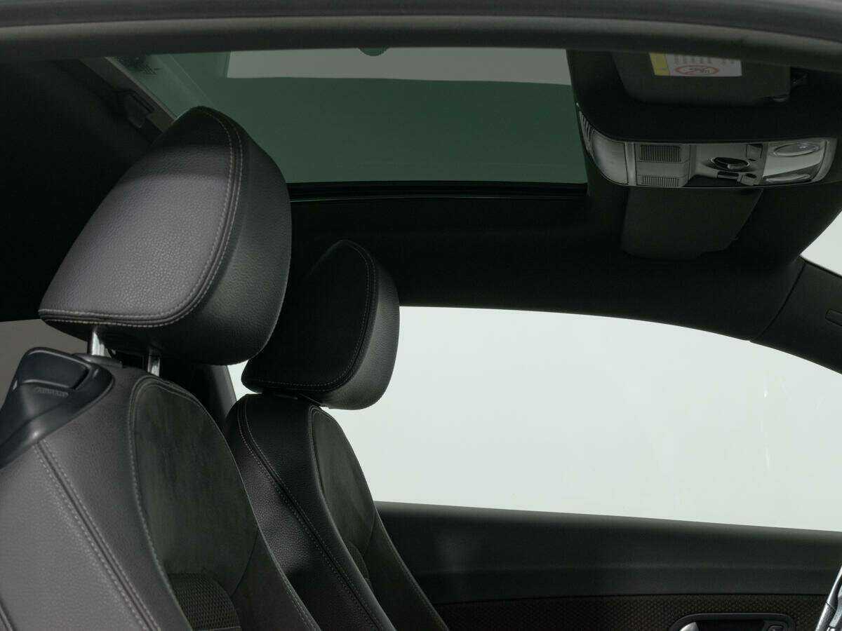 Volkswagen Scirocco с пробегом — 2013 год. Фото: #12