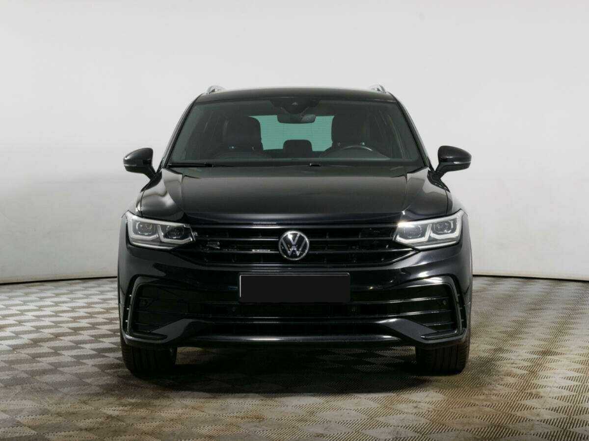 Volkswagen Tiguan с пробегом — 2021 год. Фото: #1