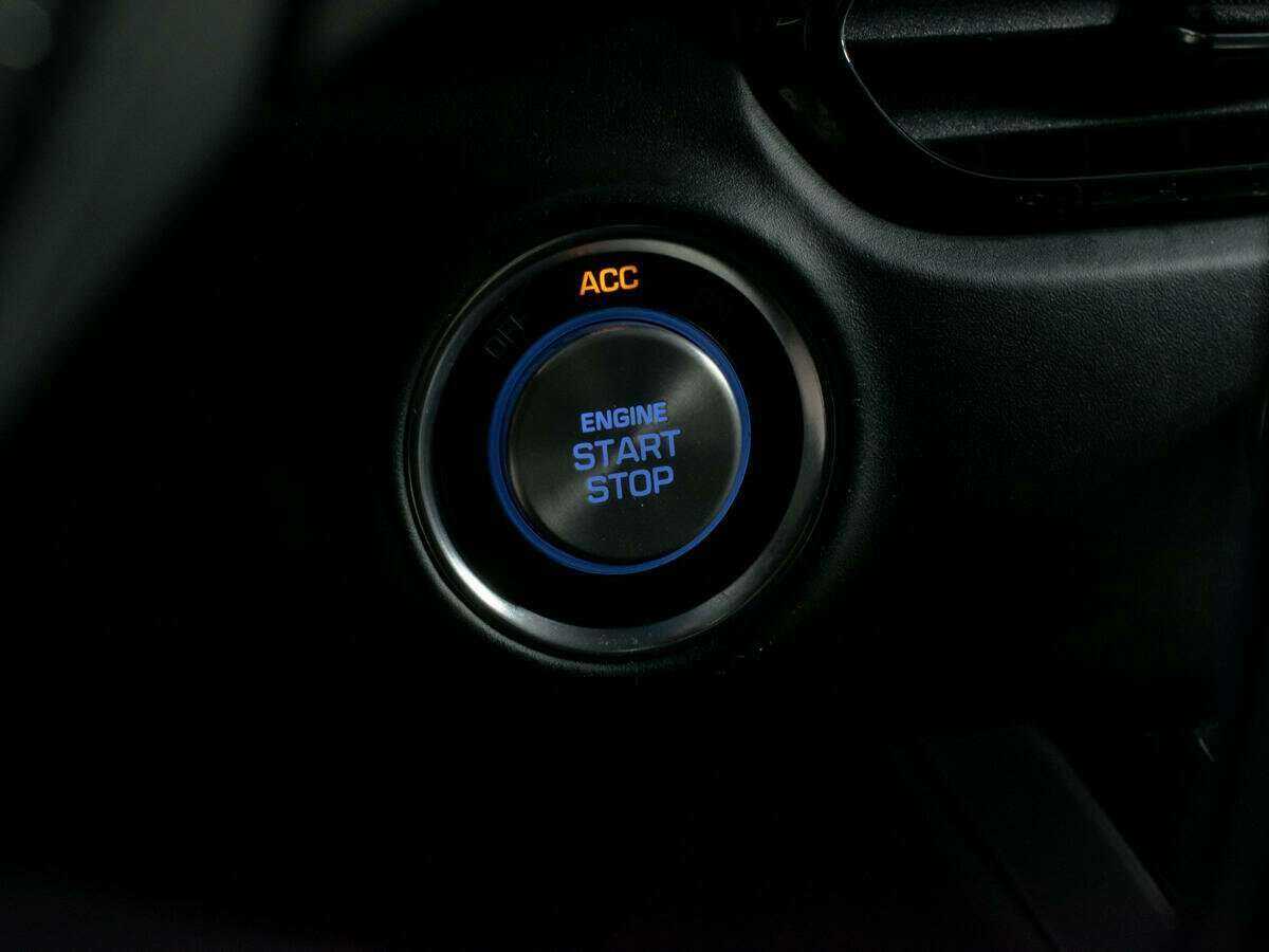 Genesis G90 с пробегом — 2017 год. Фото: #25