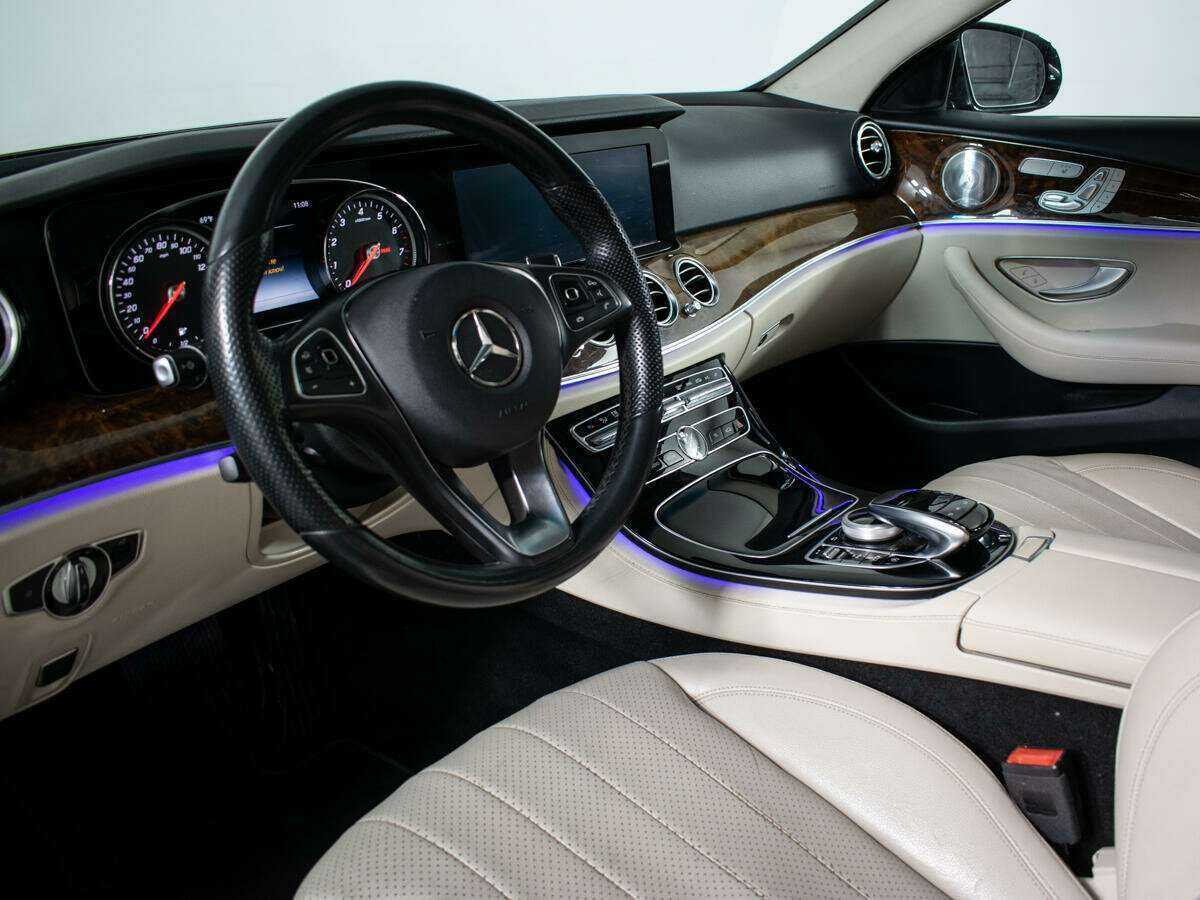 Mercedes-Benz E-Класс с пробегом — 2017 год. Фото: #10