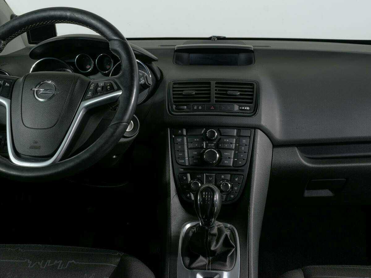 Opel Meriva с пробегом — 2013 год. Фото: #8