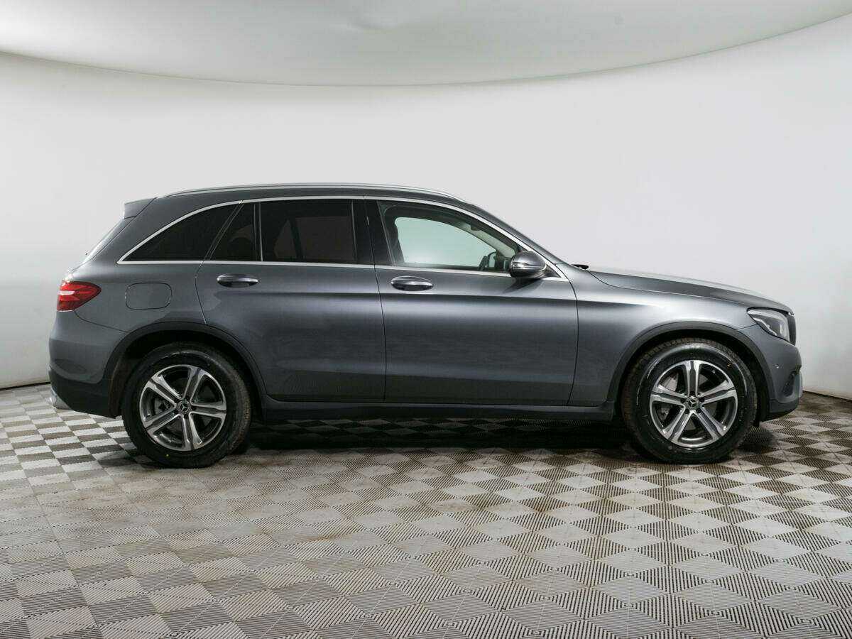 Mercedes-Benz GLC с пробегом — 2019 год. Фото: #3