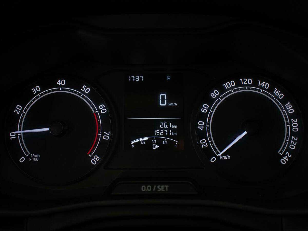 Skoda Rapid с пробегом — 2022 год. Фото: #8