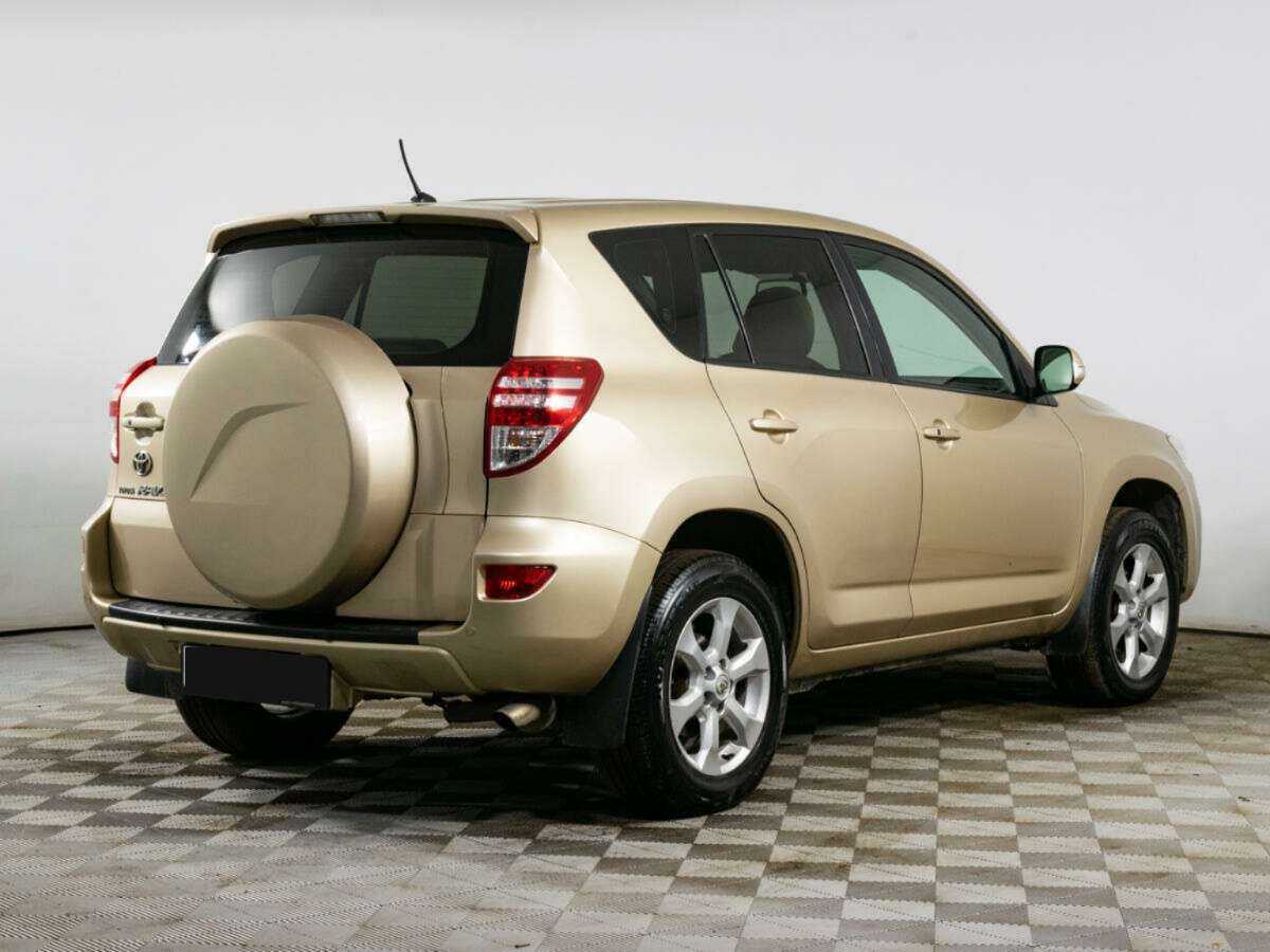 Toyota RAV4 с пробегом — 2010 год. Фото: #1